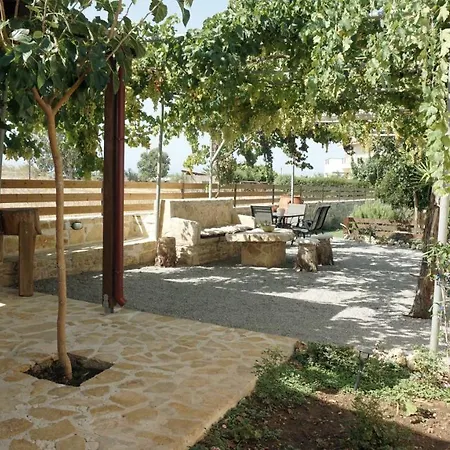 Studio Ioanna - Oasis Holiday Houses Kokkinos Pirgos Exterior photo