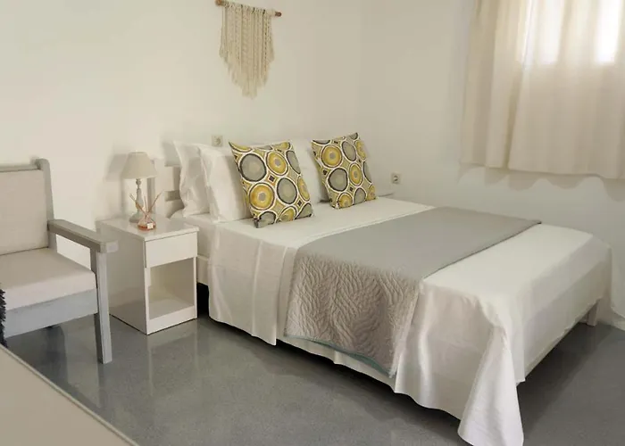 Studio Ioanna - Oasis Holiday Houses